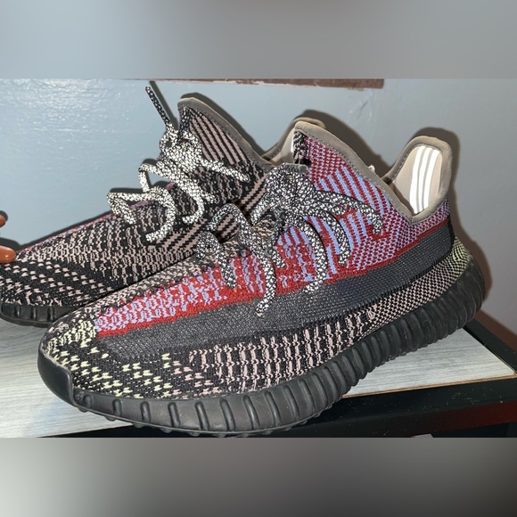 Adidas Yeezy Boost V2 Yecheil (reflective) - Picture 3 of 8